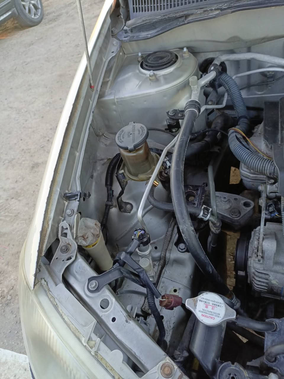 كورلا بيكاتشو 2005خليجي محرك 1400كير عادي حادث جاملغ اليمن بس من خارج وقبق جنطه سياره بدون صبغ  كير محرك صدر خلفي مامي تخم تأير تبريد دتفها مكفلات مراووس هم يرهم سعر 67 وبيها مجال مكان ابو غريب شهداء ***********)(***********
