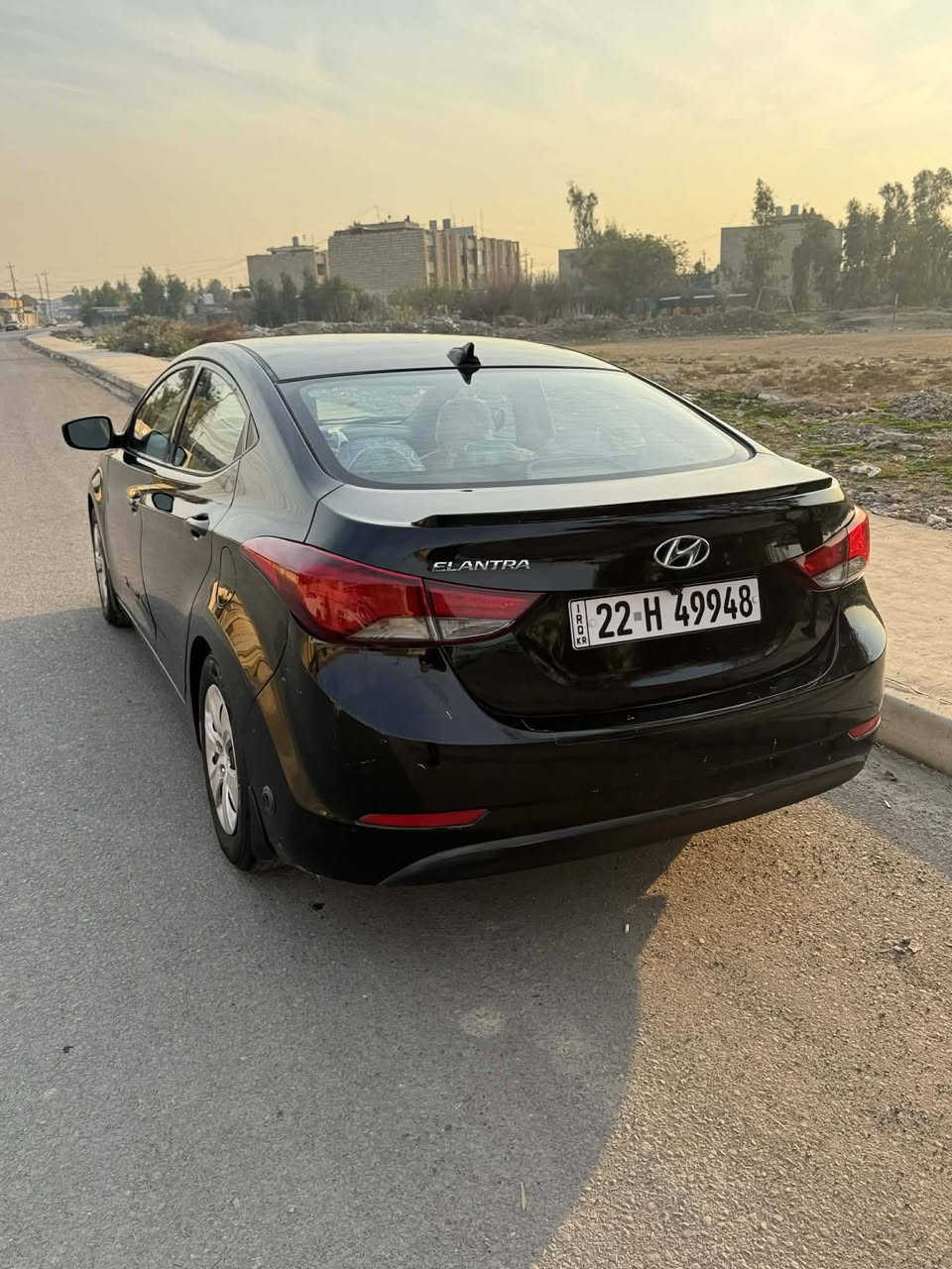 السلام عليكم النترا 2016
محرك 18ما مفتوح كير شرط 
سنويه جديده بيها منظومت غاز ضرر باب وجاملغ اليمين
بدون دخل السعر 118وبيها مجال
 ***********
***********
