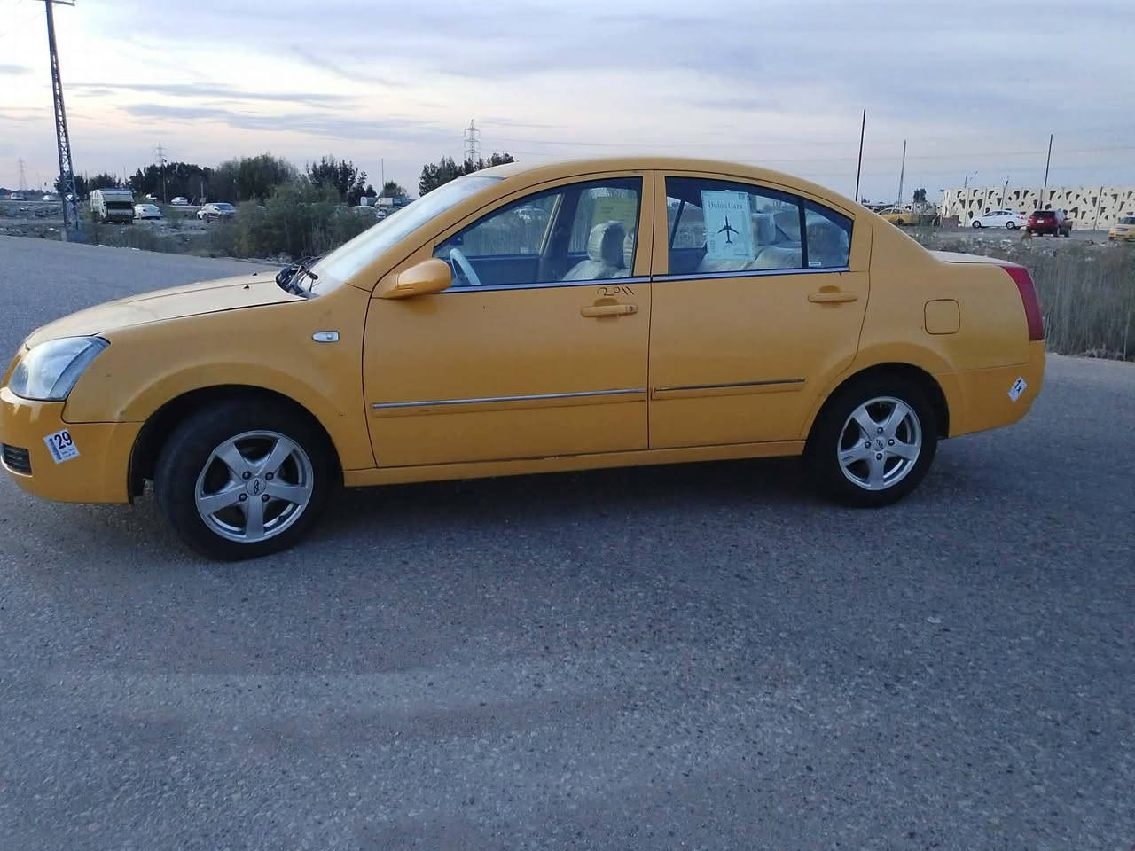 السلام عليكم شيري A5
السياره كفاله عامه من الضربه والصبغ 
موديل 2011 
منضومه غاز 
تدفئه تبريد 
ثلج شاشه تاب
منضومه زنون
كاعيه جلد 
كير ومكيه جدد
مكينه كامري ام الجف 
تحوير الطالبيه 
للاستفسار ***********
*********** 
السعر 41
ابيع شرط السونار
