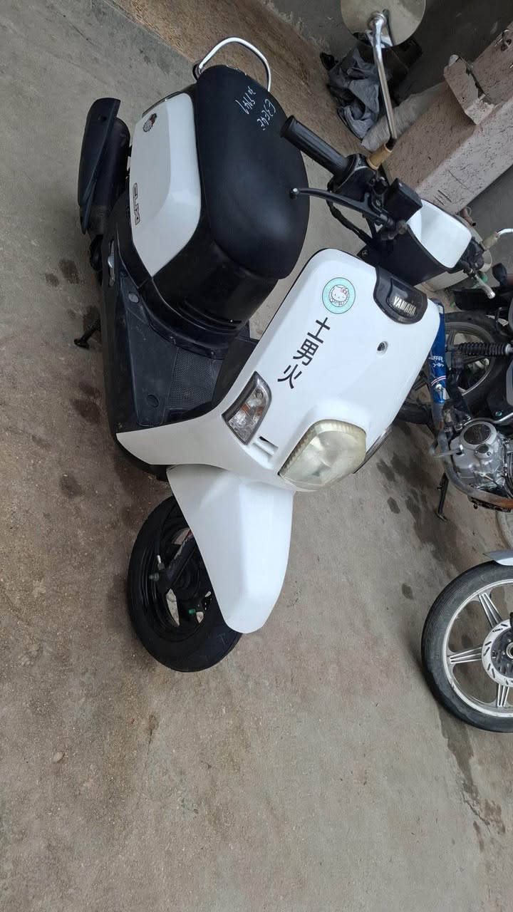 مكلف بالنشر
لبيع ماكس بوليس نوزل موديل ٢٠٠٩. كفاله عامه من شاصي مكينه كهربائيات دراجه شلعه معدل شك الكاع  نقصه واير عداد فقط وصل المعرض موجود بشهر ٧ طالعه
السعر مليون وبيه مجال بسيط للشراي
للاستفسار ع هذا الرقم *********** Singapore
