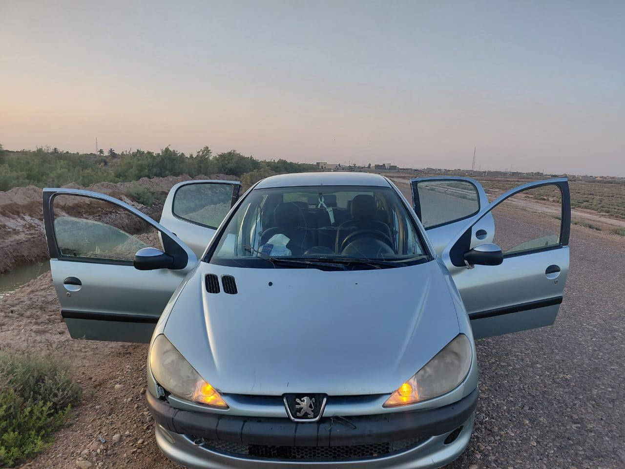 سلام عليكم بيجو فرنسي موديل2006سياره نضيفه وعوزه ترتيب مال مزاد وزار الداخليه سعر18وبيه مجال بصيط مكاني بغداد***********
