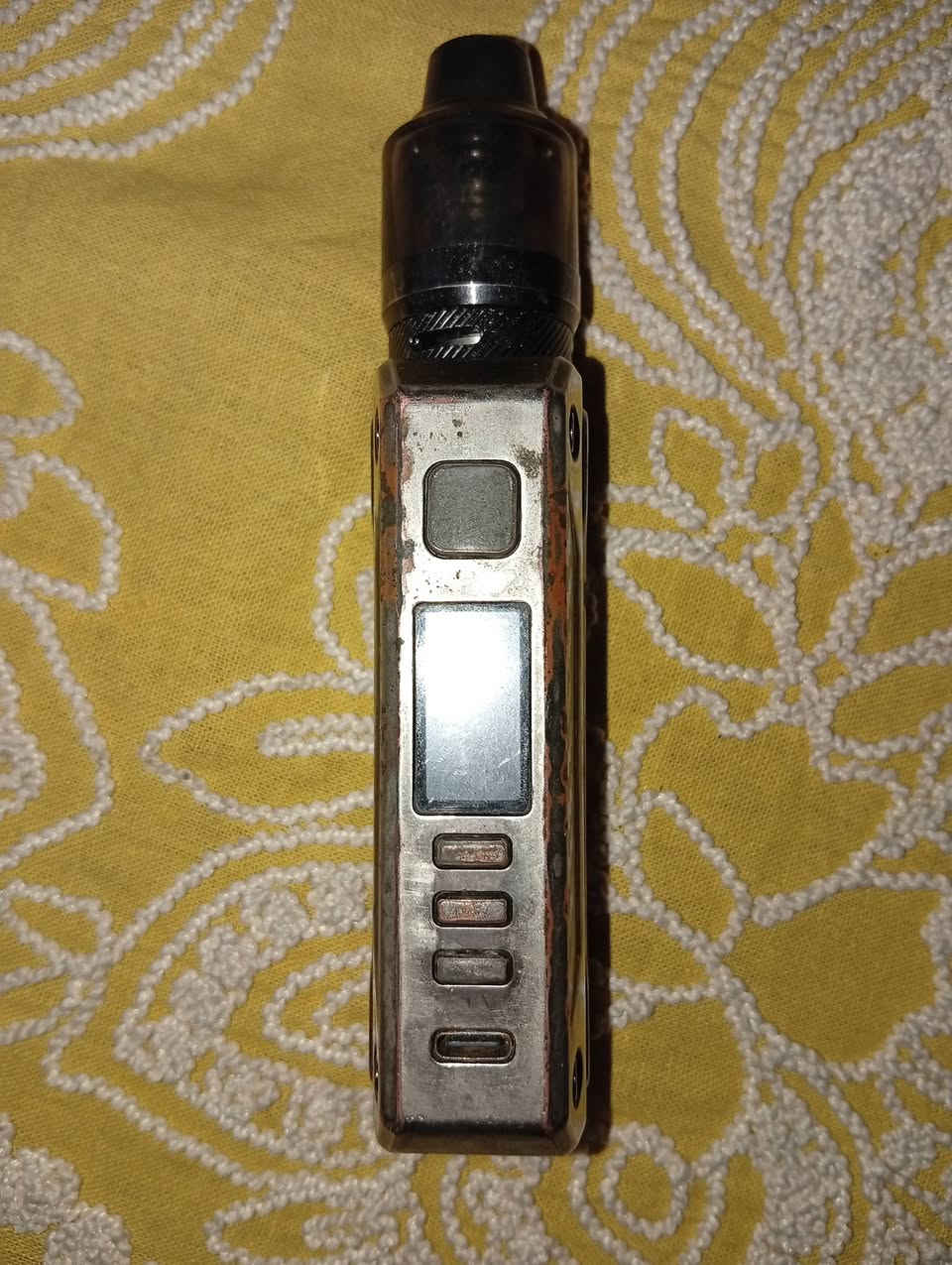 سلام عليكم ثيلما نضيفه بيها 3 فءات ڤلوت ولواط والذبذبه سعرها 35وبيها مجال مكاني  بغداد الكريعات ***********
