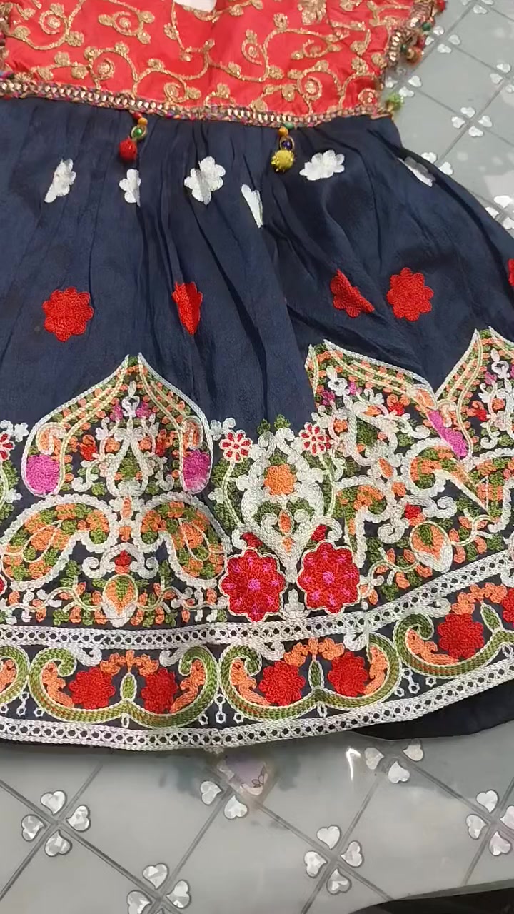 فستان يلبس ٣ ٤ سنه اخر قطعه ب٥


**إذا كنت صاحب هذا الإعلان وتريد حذفه لأي سبب، رجاءا أرسل رسالة إلى الدعم الفني**