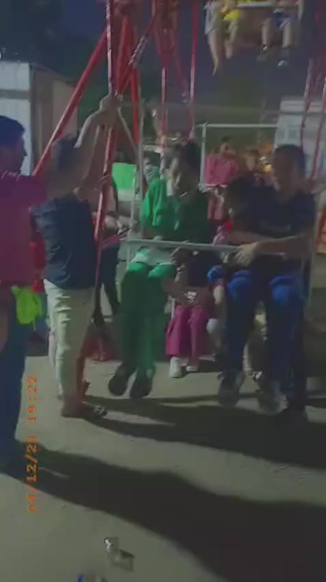 سلام عليكم ديلاب الهوى للبيع مكان بغداد الدورة
***********
