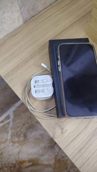 للبيع 12 برو ماكس ذاكره 512  بطاريه 89 🔋  الجهاز مكفول من الشخط  ما مف...