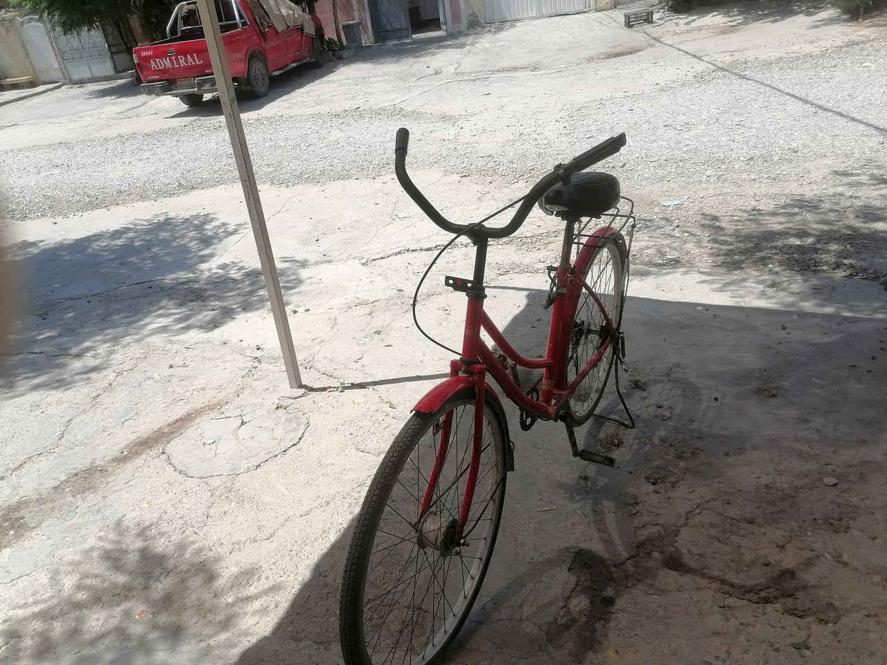 پاسکیل یابانی
حەجم 26 حاسە 
بەشەرت
سعری60هەزار
ناونیشان کەلار گازینۆ
ژ.م***********
ئەوەی ویستی چات بکات یان تێل
