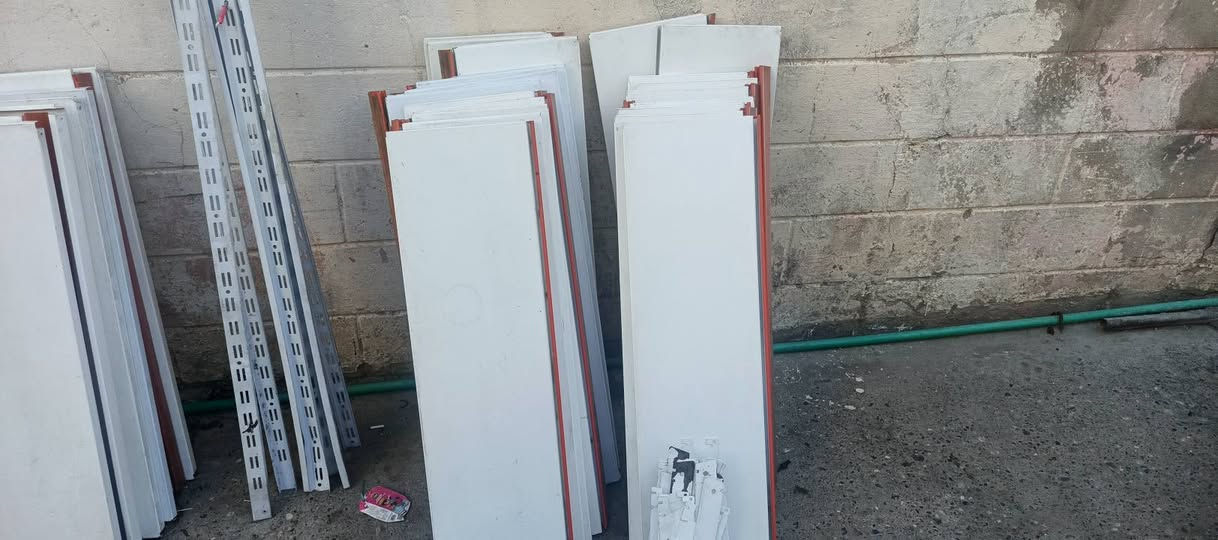 رفوف للبيع 28 رف مع ملحقاتهم  السعر 150الف معا عارض براد للبيع 200 الف


**إذا كنت صاحب هذا الإعلان وتريد حذفه لأي سبب، رجاءا أرسل رسالة إلى الدعم الفني**