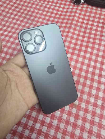 السلام عليكم ايفون 16 برو ماكس لون اسود ذاكره 256 جديد جدا عدد دورات الشحن 31  السعر مليون وخمسميه وخمسين《 1550》المكان بغداد حي البنوك *********** ممتوفر توصيل
