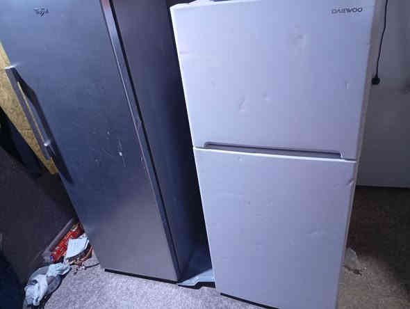 سلام عليكم ثلاجات مال كويت سعر وحده 200 وبيهه مجال عنوان بصره قبله***********
