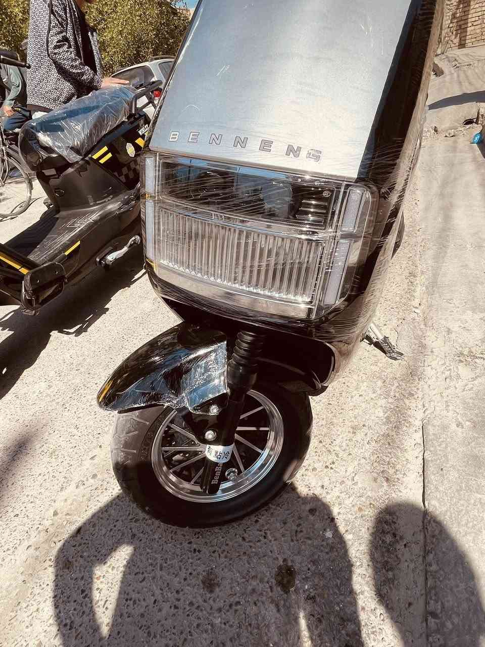 السلام عليكم دراجة شحن للبيع + 6 بطاريات مسطره + نظام تزحلق + نظام جبال + 3 نمر وبيهة نمره رابعة مال اجتياز + نظام دبل اشاره + نظام اشاره يمنه يسره + وياهة منفيس مكاتبة + العنوان : بغداد حي اور قرب جامع الفردوس قرب مركز ام الكبر + السعر : 975  الف وبيهة مجال لشراي 
التواصل : ***********
