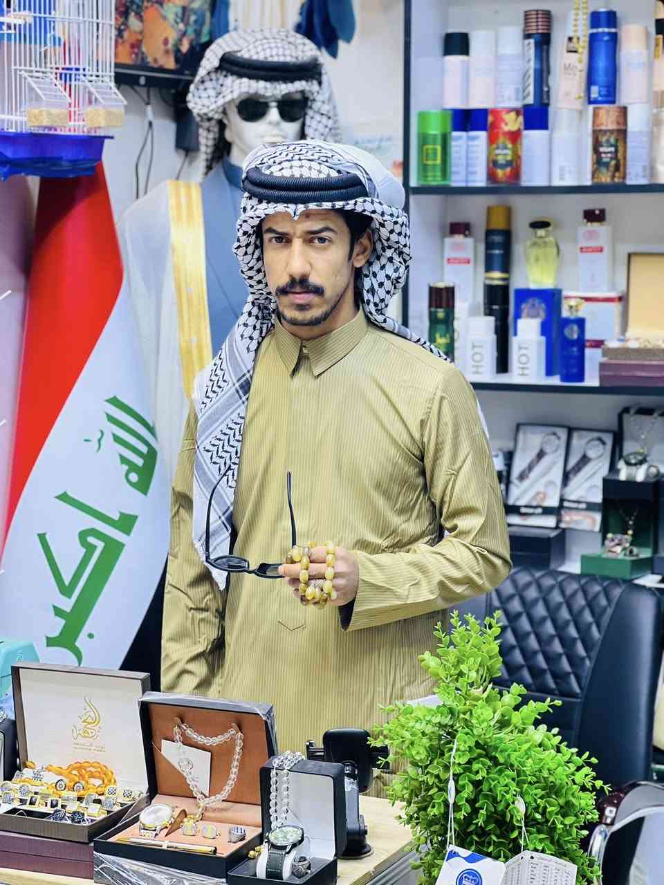 ✨ كشخة المسعودي للزي العربي ✨
نقدم لكم أفخم وأرقى مستلزمات الأناقة الرجالية الكلاسيكية:

🌟 تشكيلاتنا المميزة 🌟

• الدشداشة الرجالية الفاخرة

• العكل والشماغ

• اليلك ذو الوجهين

• الفروات الرجالية الشتوية

• شحاطات طبية مريحة

• تنسيقات مختلفة تناسب الذوق الكلاسيكي الراقي

📍 العنوان

الإمام عون (ع) - قرب أزياء كريم

👨‍💼 بإدارة أبو سيف المسعودي

📞 للاستفسار والتواصل

 الرقم:

***********
