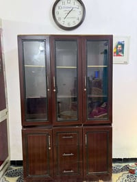 مكتبه ٤ ابواب السعر ٩٠ الف حي الجامعة  ٠٧٨٣٠٩٩٨٨٣١