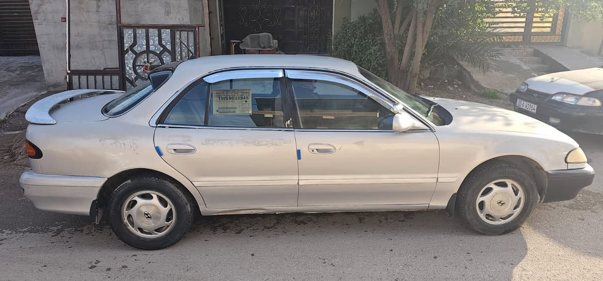 سوناتا 2 موديل 1994
السيارة  ديالى
كير  عادي 
عنواني بعقوبه 
رقم بغداد خصوصي 

السيارة فووول ١علي ١

 كهربائيات كليته شغاله 
محرك وكير  خير من الله 

كفاله من الضربه  

 صدر امامي خلفي جديد
مري كهرباء
تبريد تدفئة 

مسجل اربع سماعات
السيارة متعوب عليها كلش

متخسر عليها ربع

السعر ((45)) وبيها مجال

اي استفسار اتصال موبايل
***********
