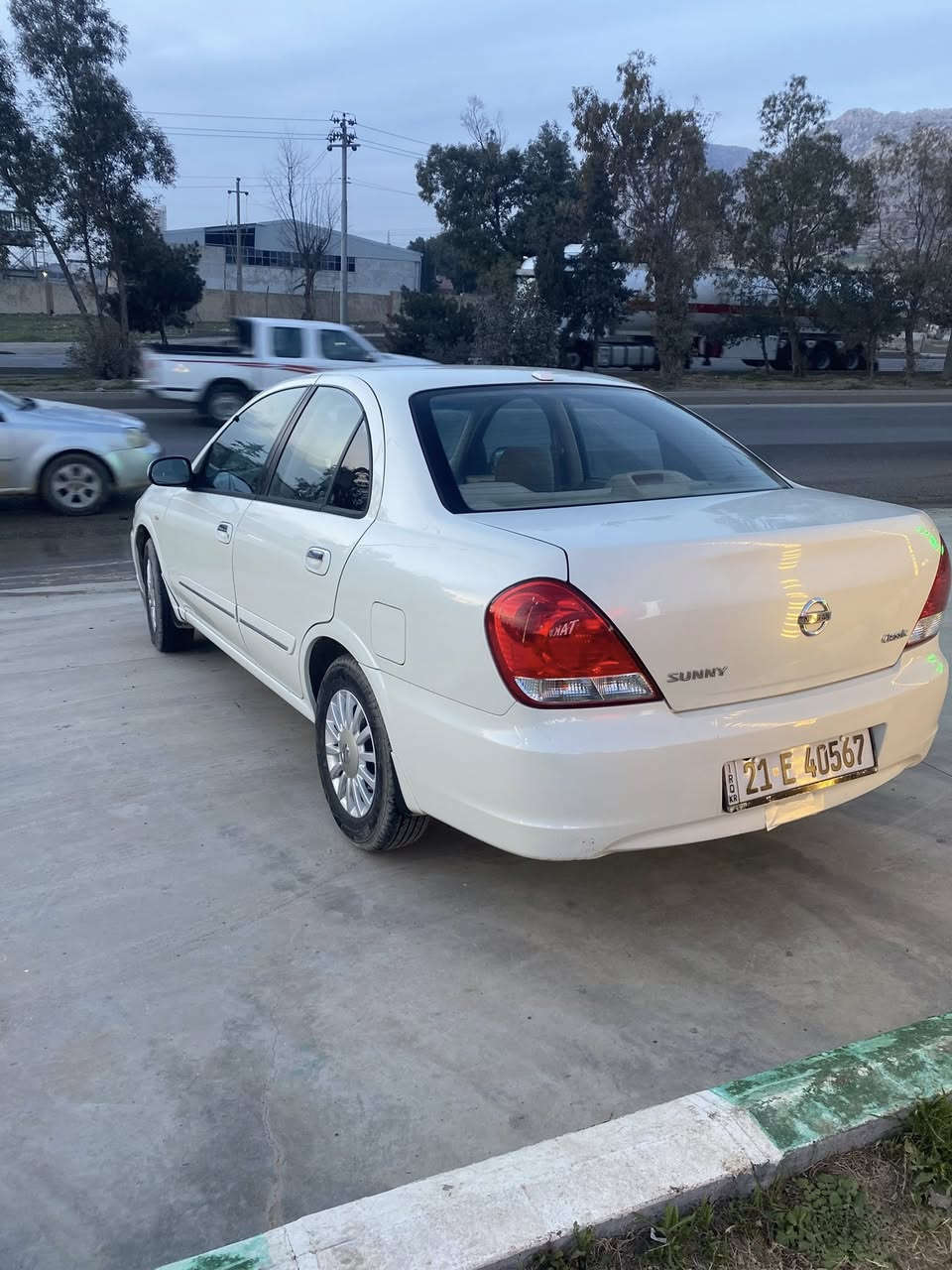 بەناوی خوا
سەنی یابانی مۆدیل 2012رەنگ سەدەف گیرعادیناوفۆرمی گامەکینەسپی  گیرومەکینە گشت گیانی بەشەرت چوارتایەلۆک تاقم پێش لۆک 250مەسرەف یەگەلاوبۆئەشکینم  سبوخودەعمو لیدراوی هیچ نیە ساردیشی نیە بەشەرت فولمواسەفات سعر ١١٠مەعامەلەیەبرایانە 
***********
ئادمین ❤️❤️❤️
