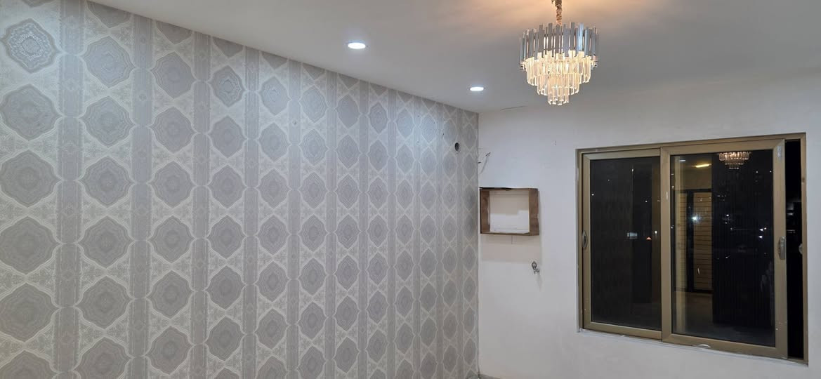 سلام عليكم
شقة 105 متر مجمع باك لاند قريب مجدي لاند حدايق سكيورتي خدمات ماركت كامل كل شي سعر المطلوب ٤٣٥ $   ورقة باقي دفترين و١٥ تسدد للشركه بشكل قسط 350 $  شهري 
طابق 2 مرغوب جدا واجهه فلل ((لاتوجد اي بنايه امام الشقة الواجهه مفتوحه)) للتواصل ماسنجر او واتساب ع رقم *********** أربيل, العراق
