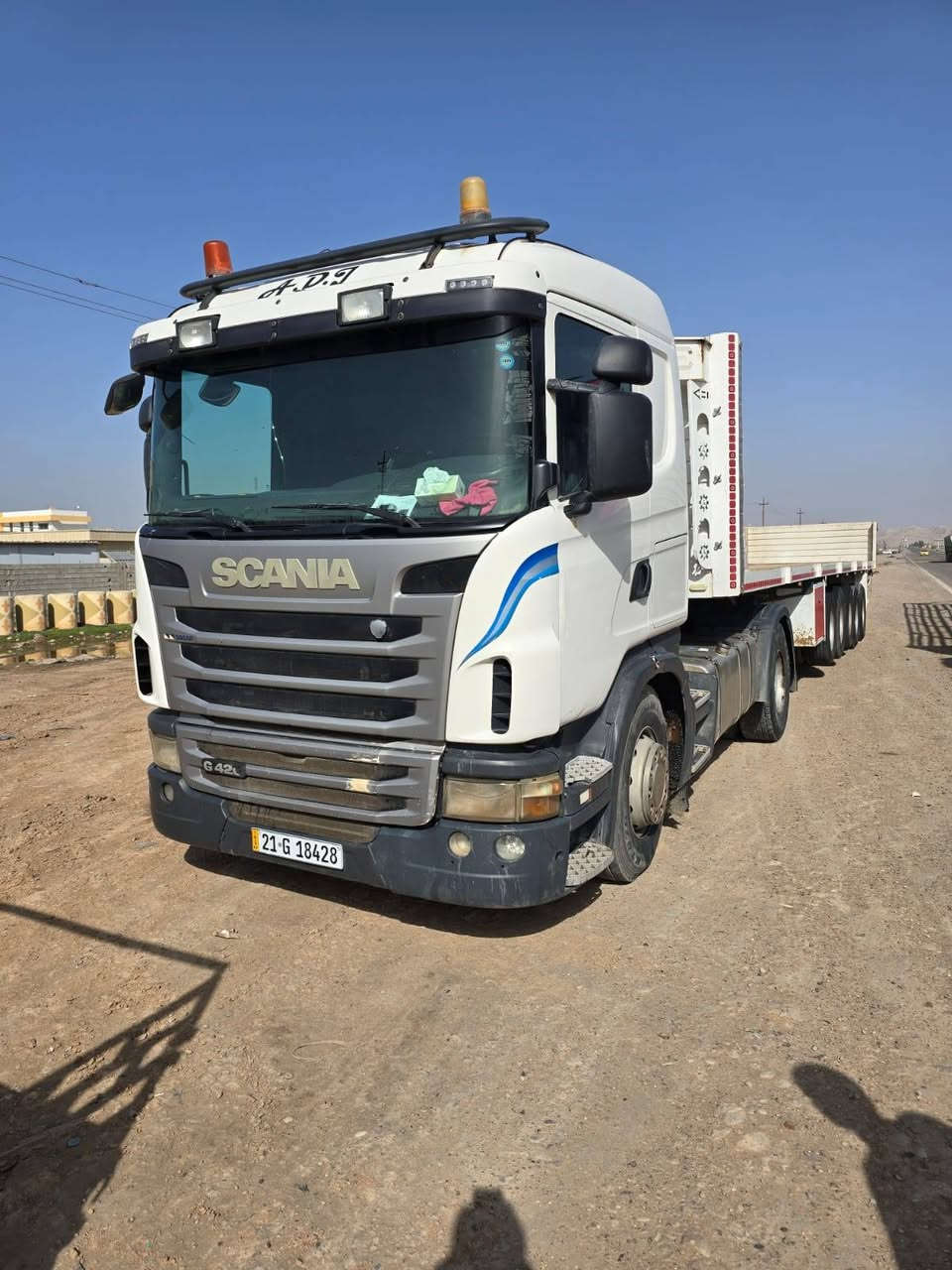 سلام عليكم ورحمة الله وبركاته
سكانيه للبيع موديل 2012 حجم 420 محرك انجكسور مرسم وراها عربانه 5 محاور فلات تخم تاير راس وعربانه شرط التحويل تريدها بس الراس وحدها او تريدها هيا والعربانه شرط فصخ وربط للاستفسار الاتصال على الرقم ***********
