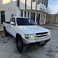 سلاو هاوریان سەرتا بەناوی خوای گەورە توێتا هایلۆکس ٢٠٠١بۆفرۆشتن مەکینە...