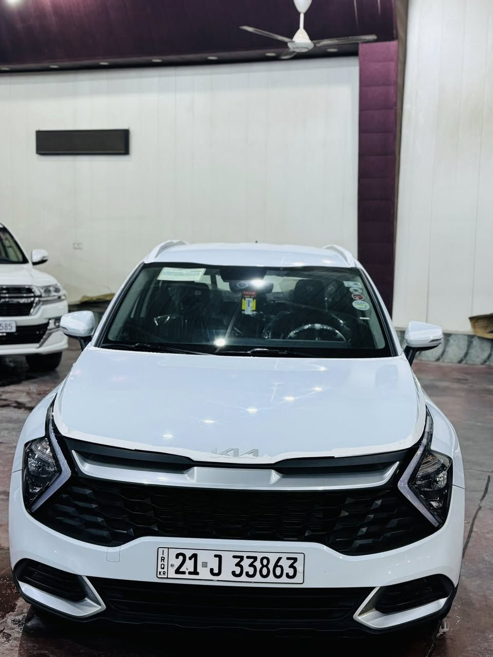 يالله
سلام عليكم للبيع كيا سبورتج موديل ٢٠٢٢ خليجي كفاله عامه من الزلغ لا بارد ولا صبغ ولا تبديل كفاله عامه رقم اربيل تحويل ثاني يوم تريد تحويل تريد وكاله حاضر اني 
مواصفات 
شاشه
كامره
تحكم ستيرن 
بصمه
رادار 
مري شفط 
وبعد المواصفات المعروفه ماشيه ٣٠ الف العنوان بغداد البياع السعر ٢١٠ وبيه مجال جدا بسيط حك الجيه للاتصال ***********
