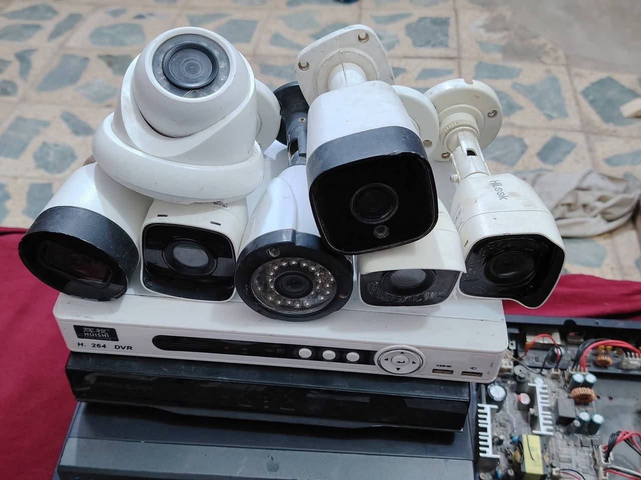 تنصيب كامرات بانواعها.....ابو مصطفى العتابي..***********  واتس اب
