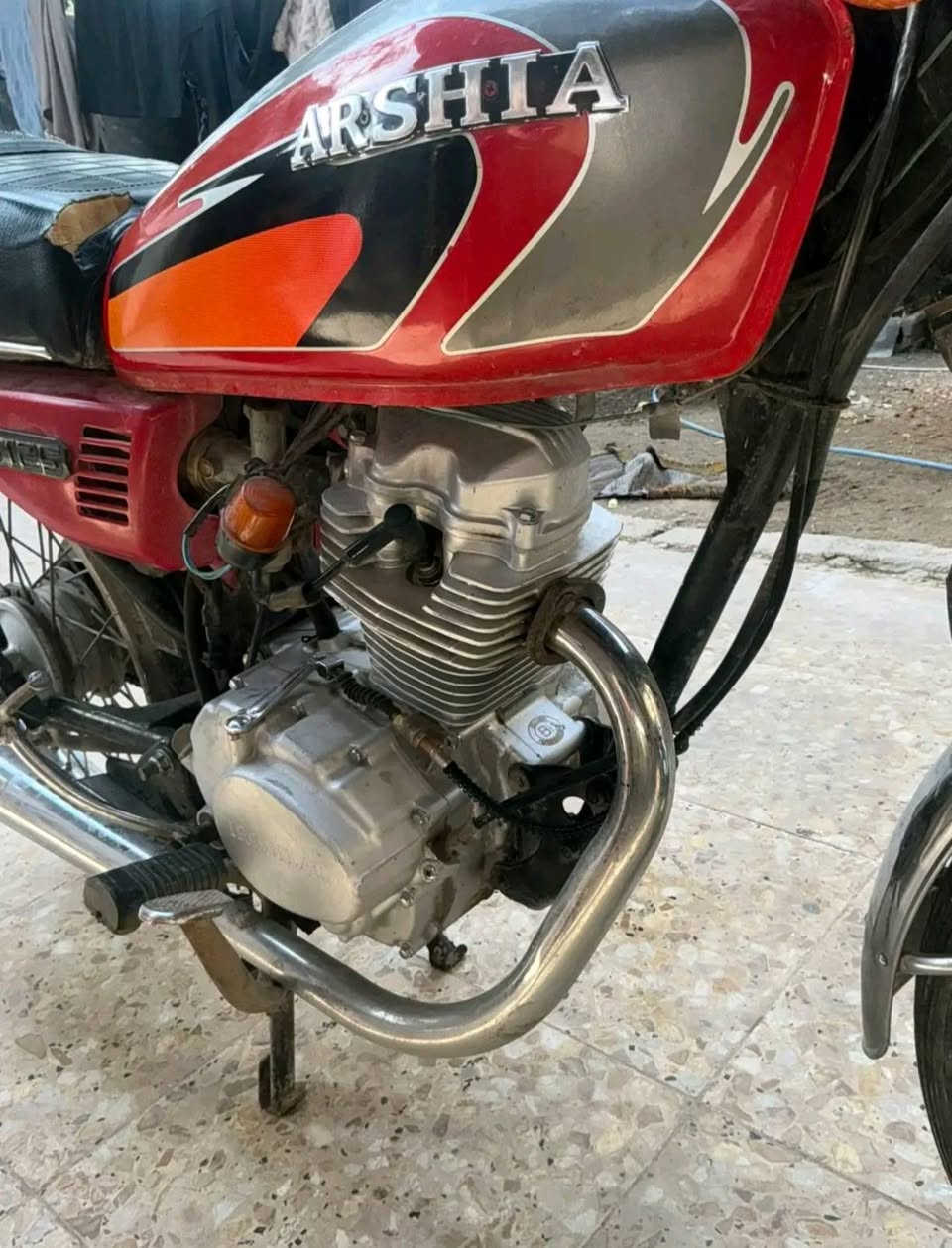 سلام عليكم اربعه كير ٢٠٢١ أوراق اصوليه مو سكنر يرادله ترتيب كهربايات السعر ٦٥٠ وبيهه مجال بسيط لاستفسار ***********
