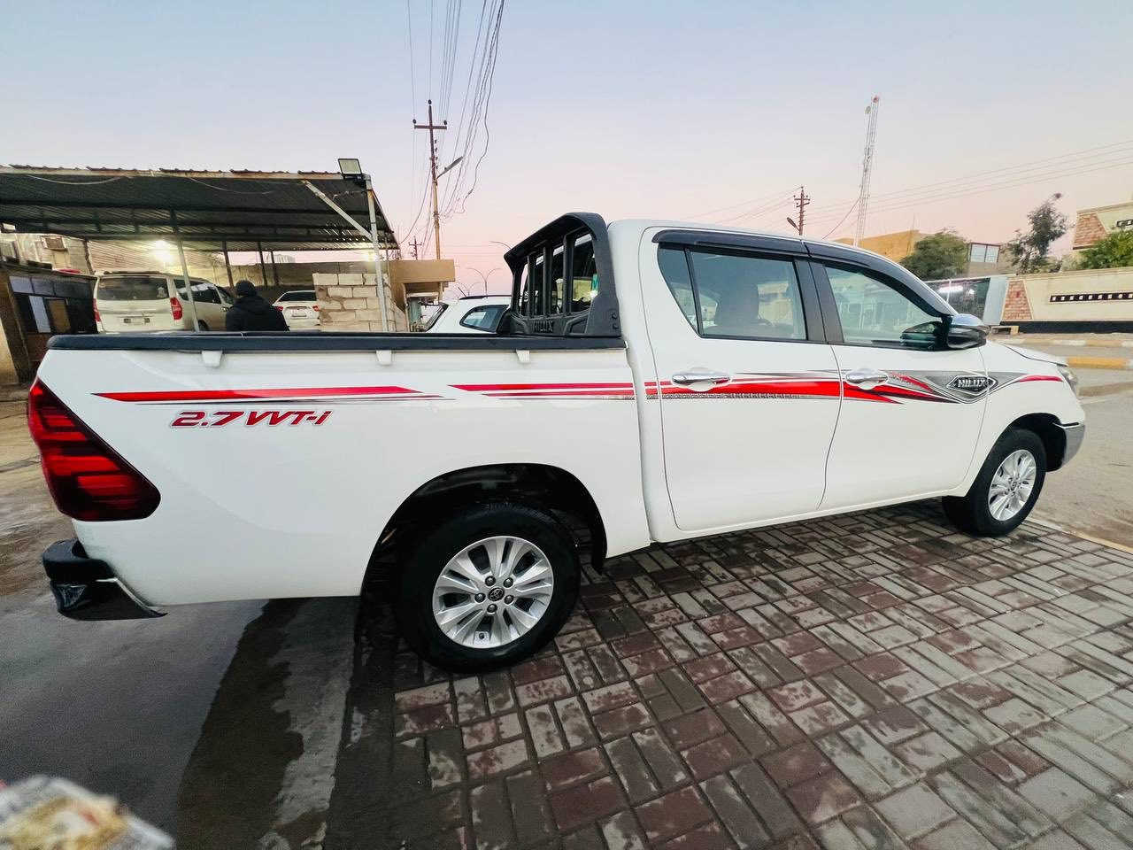 سلام عليكم للبيع تيوتا دبل  موديل 24 كفاله عامه ماشيا 31 الف رقم بغداد ***********
