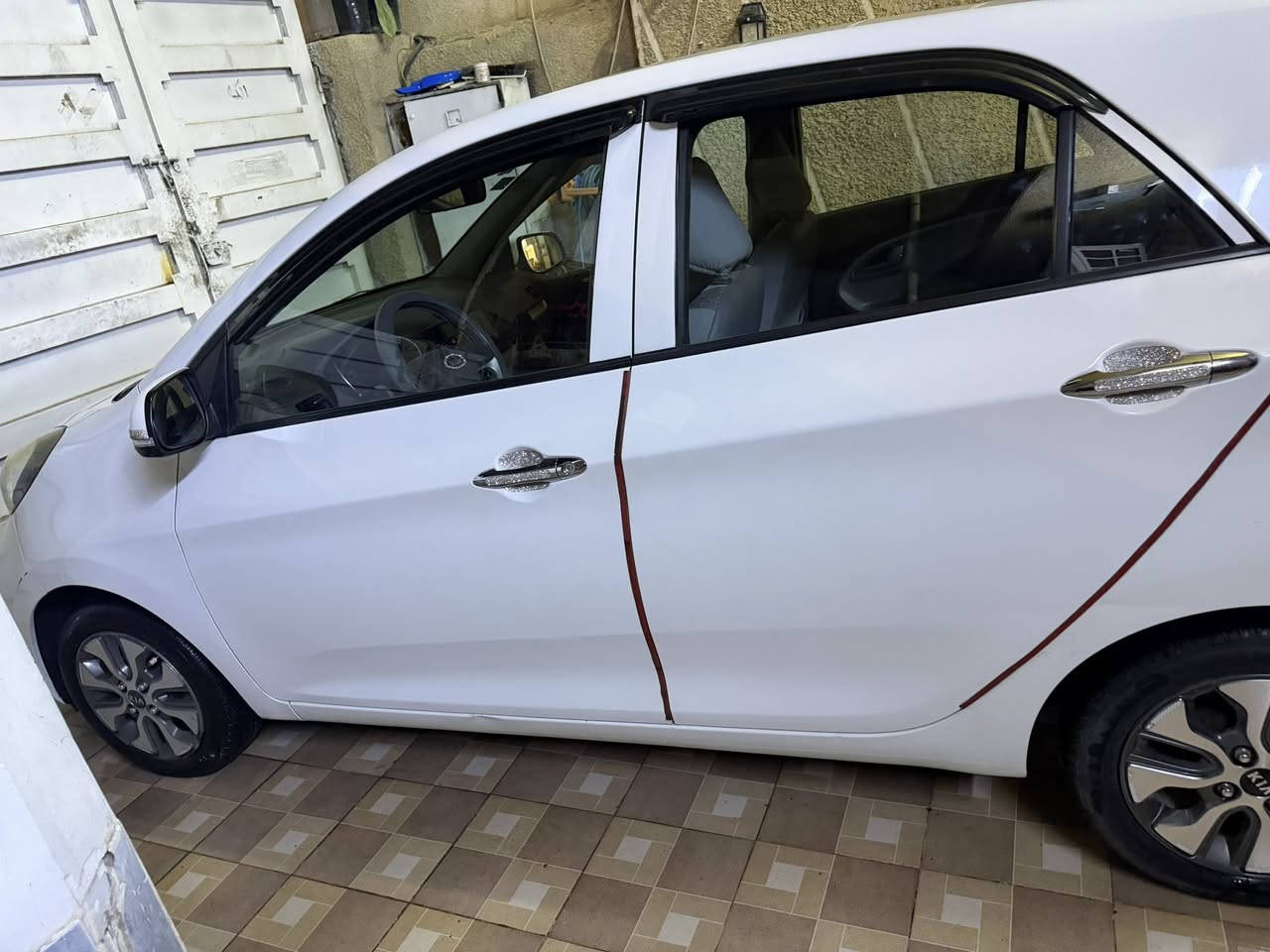 السلام عليكم كيا بيكانتوو ٢٠١٧ محرك ١٦٠٠ اربعه سلندر كامله مكمله تبريد كهربائيات كلهه شغاله سياره خير من الله السعر ١٥ مليون اوبيهه مجال العنوان الشعب حي سومر ***********
