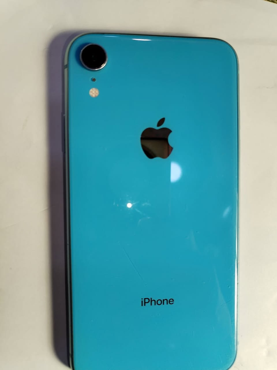 آيفون اكس ار للبيع مكفول بلادي  نظافته 95‎%‎ مابدل بيه شي الذاكره 128 البطارية 74‎%‎ سعره 160 قفل الشراب يجي واتساب ***********
