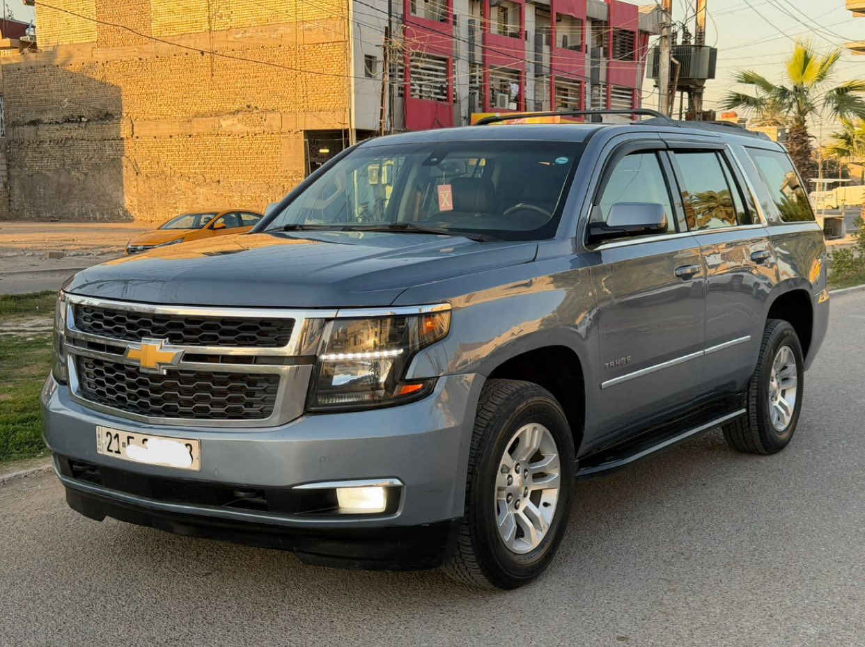 السلام عليكم تاهو موديل 2016 خليجي وكالة المنصور معروضه 240 وبيه مجال بسيط بلخير على ياخذه رقم سلمانيه دولي باسمي سنويه هزه كل جديد تحويل مباشر كير كفاله من الفتح ومكينه كفاله من الفتح  تبريد ثلج صدر امامي خلفي جديد تخم تاير جديد سياره جاهزه كل نقص مابيه استخدام شخصي مواصفات سياره شاشه كبيره 7 راكب 3 قطع تبريد داخل بيجي كشنات جلد + كراسي كهرباء قاصه وبعد بيه هواي مواصفات (((( سياره بيه 3 قطع صبغ  بدون دواخل )))) مكان سياره بغداد الاستفسار. *********** خاص مغلق شراي يتصل
