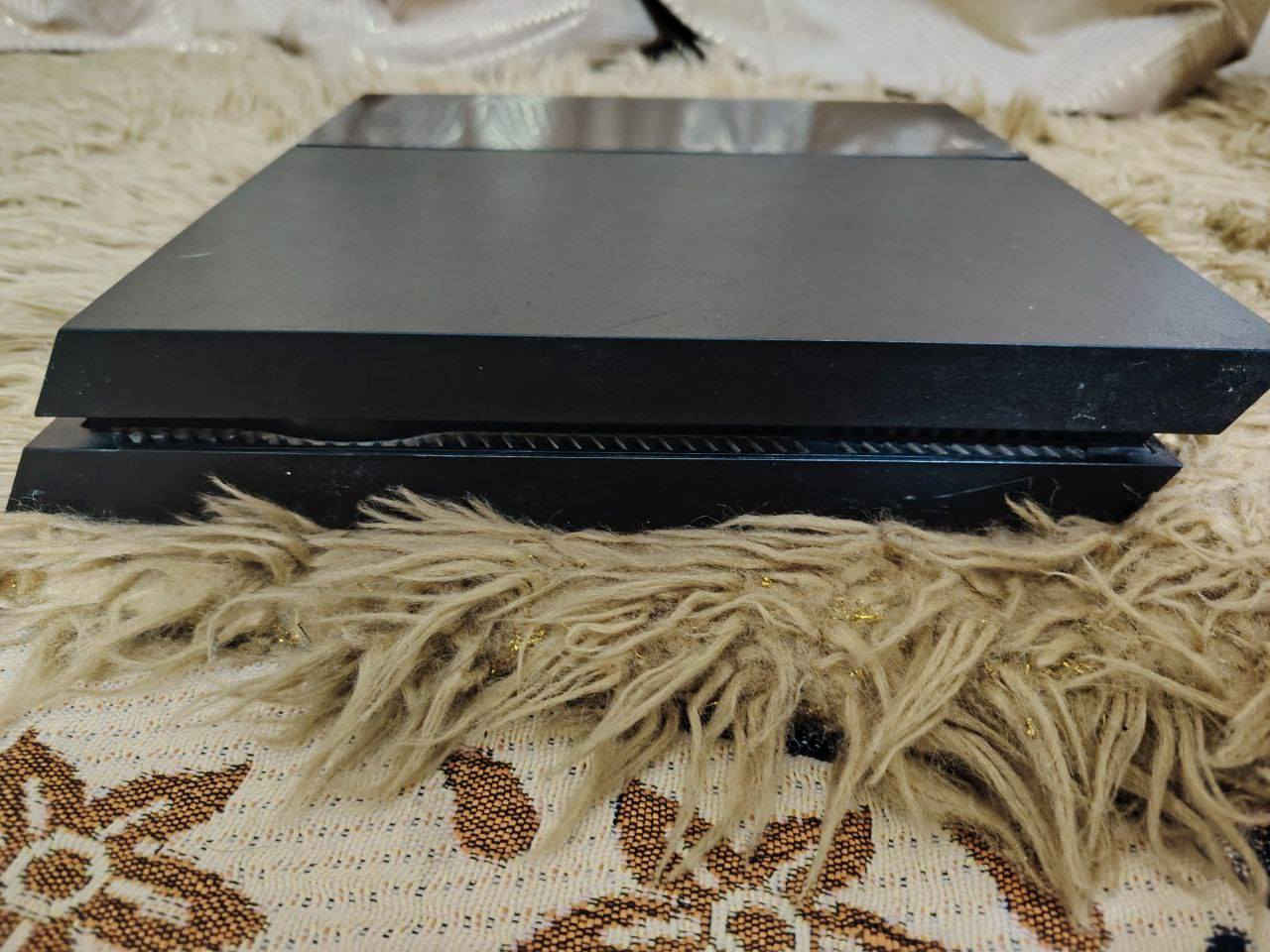 السلام عليكم ps4 fatذاكره 500كيكه وملحقاته الاصليه موجوده كيبلتشغيل+كيبلhd ويا جوستكات اصليه+تجاريه
الجهاز نضيف مفتوح فقط لتبديل ماده التبريد والجهاز نضام حقن يعني مثل المهكر نضامه 13.04 ملاحضه cd عاطل
السعر165وبي مجال  العنوان بغداد المشتل


**إذا كنت صاحب هذا الإعلان وتريد حذفه لأي سبب، رجاءا أرسل رسالة إلى الدعم الفني**