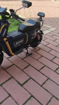 دراجه شحن هاي مواصفات حلوه ملف  ٢٠٠٠ سرعه  ٦٥حقيقي  اربع نمر كير حساسا...