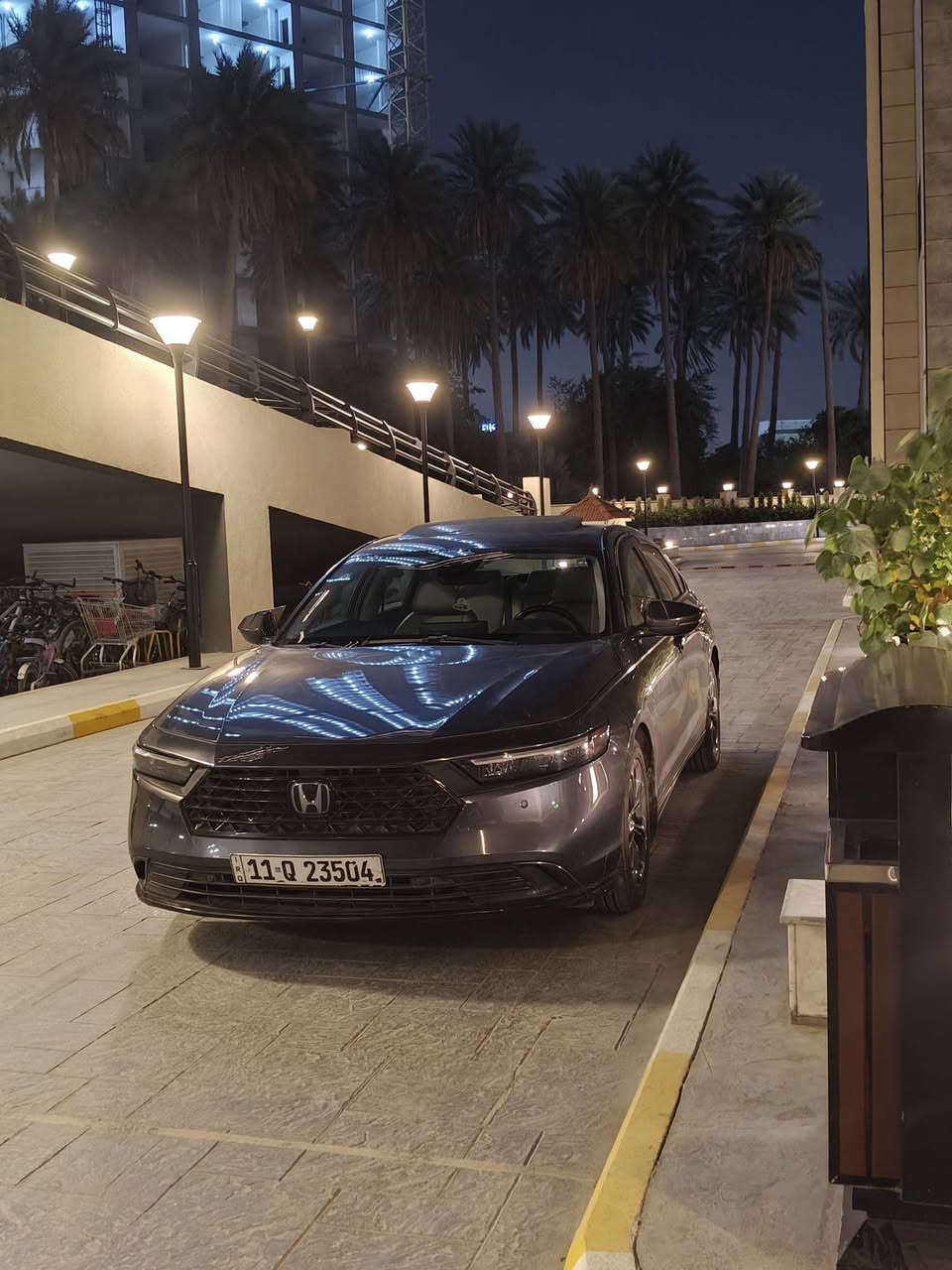 بيع | هوندا أكورد exl هايبرد 2023
دخول 2025 للعراق
موديل: 2023
الفئة: exl
الوارد: امريكي
اللون: نيلي
المحرك: 2000 سي سي (2.0 لتر) هايبرد
الممشى: 65الف ميل
-قيادة ذاتية
-تحديد مسار
فتحة سقف
مقاعد جلد (كهرباء)
رادار أمامي
حساسات جانبية
كاميرا خلفية
شاشة معلومات وترفيه تدعم Apple CarPlay وAndroid Auto
مثبت سرعة
-حساسات امامية خلفية
بأسمي تحويل ثاني يوم رقم بغداد
حالة السيارة:
السيارة نظيفة جدا تخم تايرات جدد
تبديل دهن كلة امزويل أو يورل
السيارة استخدام شخصي
بدون شاصي فقط لغد 3 اصابع واضح بعدة ممصلح
السعر: 165 وبيها مجال للشراي
***********
واتس واتصال
