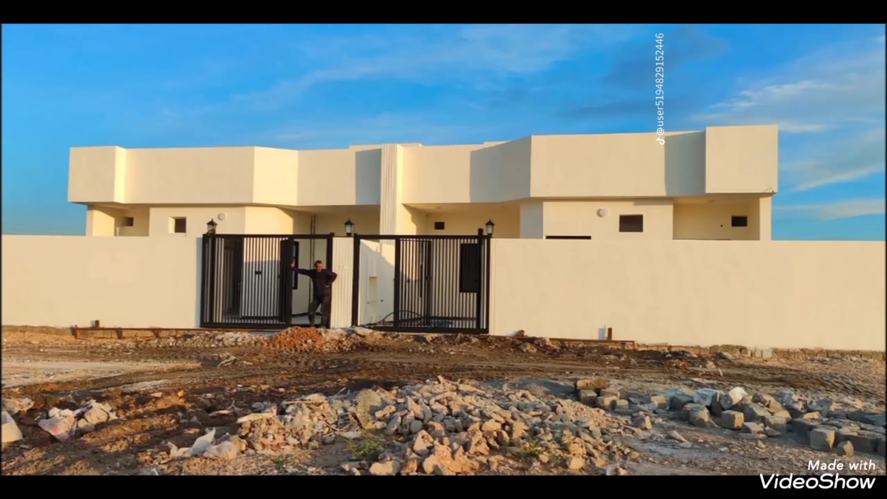 بناء البيوت لمقاولات بإدارة الحاج شعيب ملا نقداً أو بل أقساظ وشغل دارجه اولى ان شاء الله رقم هاتف ***********
