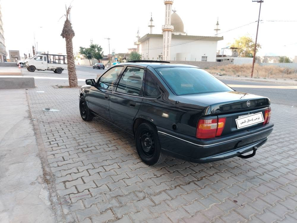 للبيع فكترا موديل 1995سيار جديد فول كير اوتوماتيك محرك كير شرط سلايد جام كهرابياي تايرات جديد صدر كل شرط محرك 20  سيار جاهز شرط تحويل وكال سيار جاهزه رقم كركوك سنوي صاقط سعر 37  *********** كركوك, العراق
