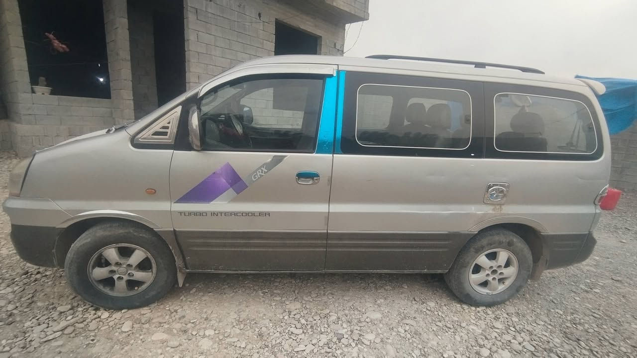 ستاركس للبيع موديل  2007 سنوي جديده رقم دولي السعر 97 وبيها مجال ***********
