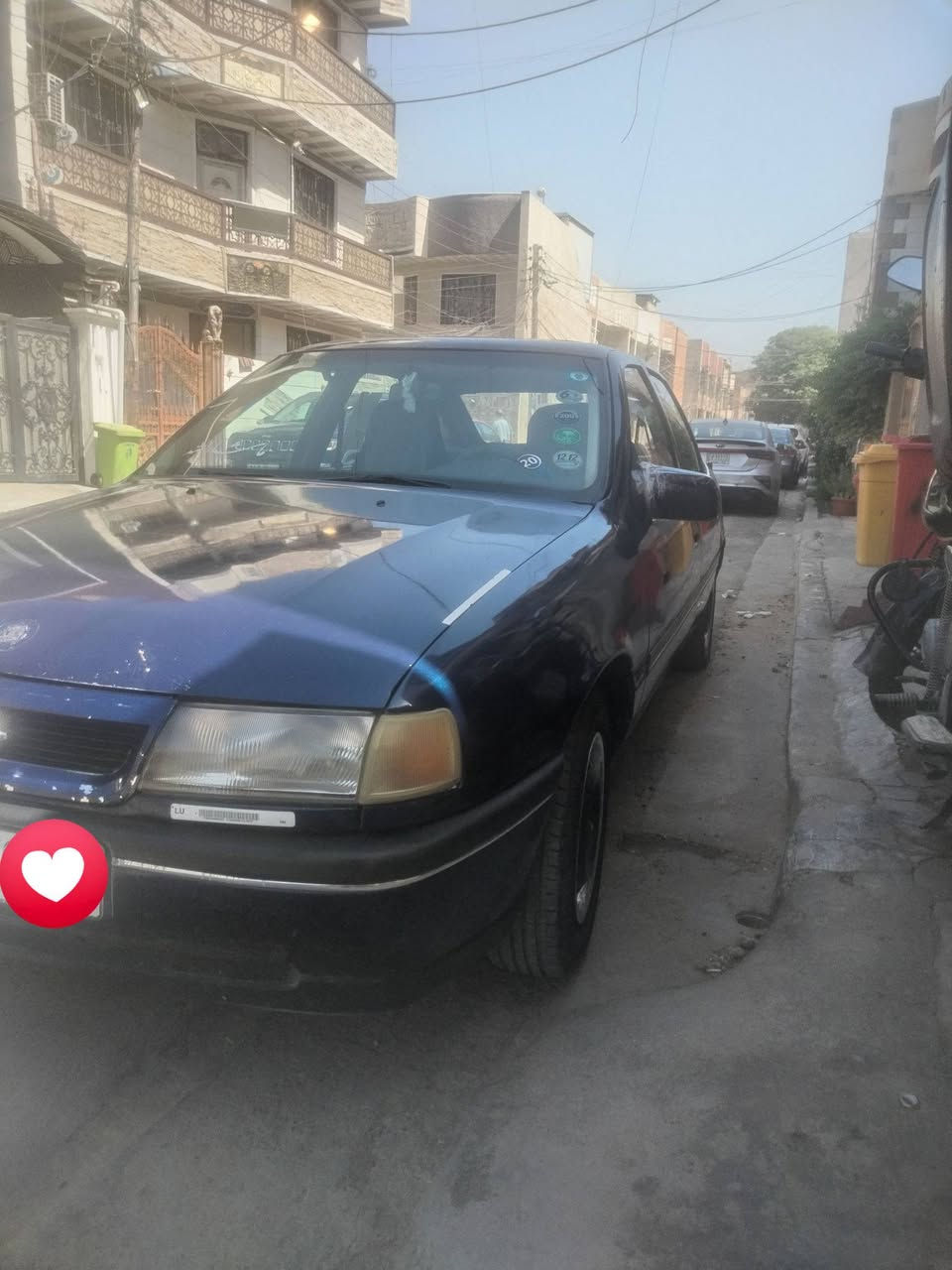 السلام عليكم
للبيع اوبل فكتره حجم 20 سياره بلاديه موديل 92 رقم انكليزي
كير عادي جام امامي اوتماتيك شاشه كبيره دمام كبير بالصندوك فتحه سلايت  تخم تاير بيها بس مشط استيرن بي نضوح
السعر 35
العنوان بغداد القاهره
اتصال او واتساب
***********
***********
