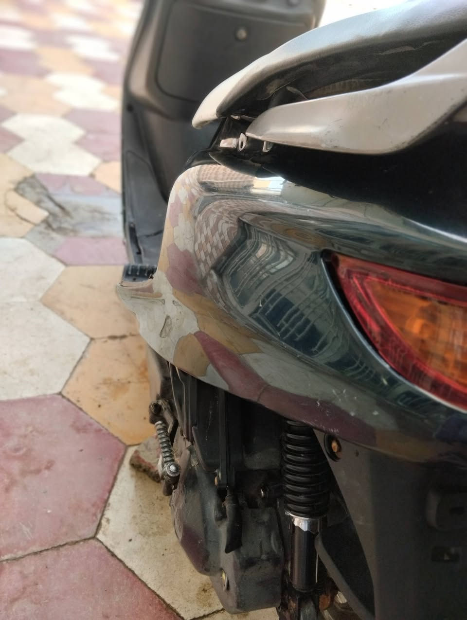 سلام عليكم فراشه البيع كلشي شغال بيهه كهربتيات هندر سلف نكره عله ايدي الدراجه مكينه نص حاويه خير من كل نقص مابيهه شلعه معدل دراجه جديده السعر ب 300 وبيهه مجال مكاني دوانيه


**إذا كنت صاحب هذا الإعلان وتريد حذفه لأي سبب، رجاءا أرسل رسالة إلى الدعم الفني**