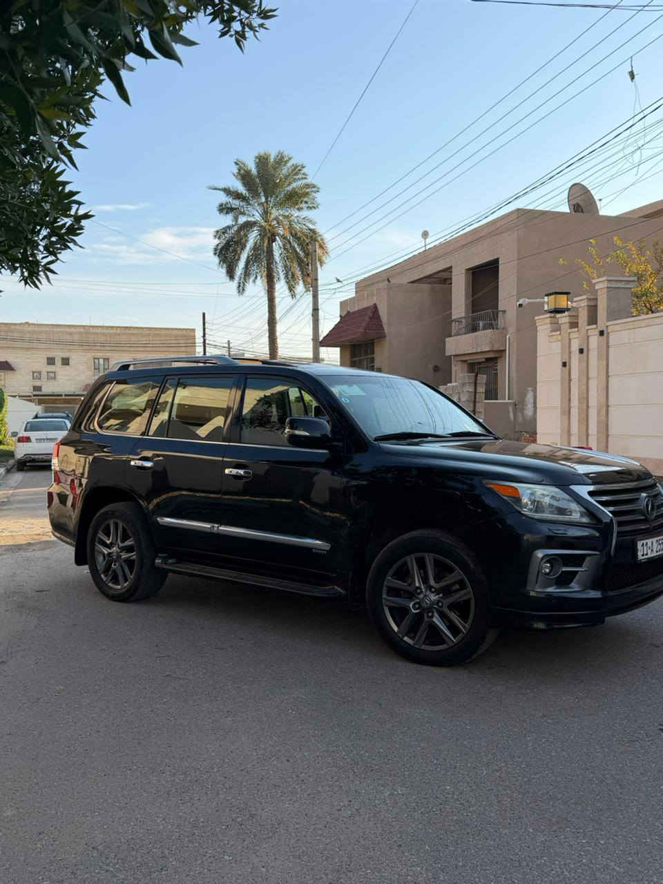 لكزز موديل 2014 سياره جديده مال بيت بيها صبغ دعاميه الاماميه فقط سعرها 40الف ونص رقمي
***********
عنوان بغداد حي الجهاد
