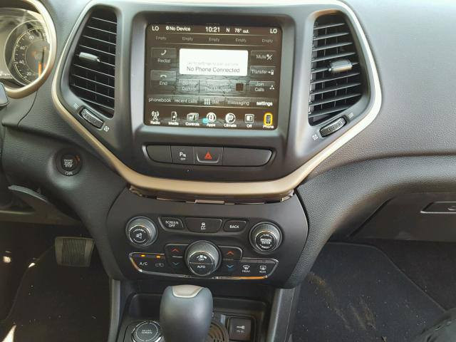 السلام عليكم جيب شيروكي بزون موديل 2018 فقط باب السائق مبدل والجالغ بي شوية صبغ فقط صور الحادث مرفقة  سيارة  جاهزة من كلشي فول مواصفات فور ويل رادار إشارة ترحيب انظمة قيادة قيادة ذاتية شاشة ديجيتال كامرة صندوق كهربائي محرك 4 سلندر مكفول كير مكفول تخم تاير جديد حدادية جديدة رقم ميسان انكليزي سنوية جديدة راعيها في ميسان مكانها في ميسان نهاوند السعر 125وبيها مجال بسيط ***********
