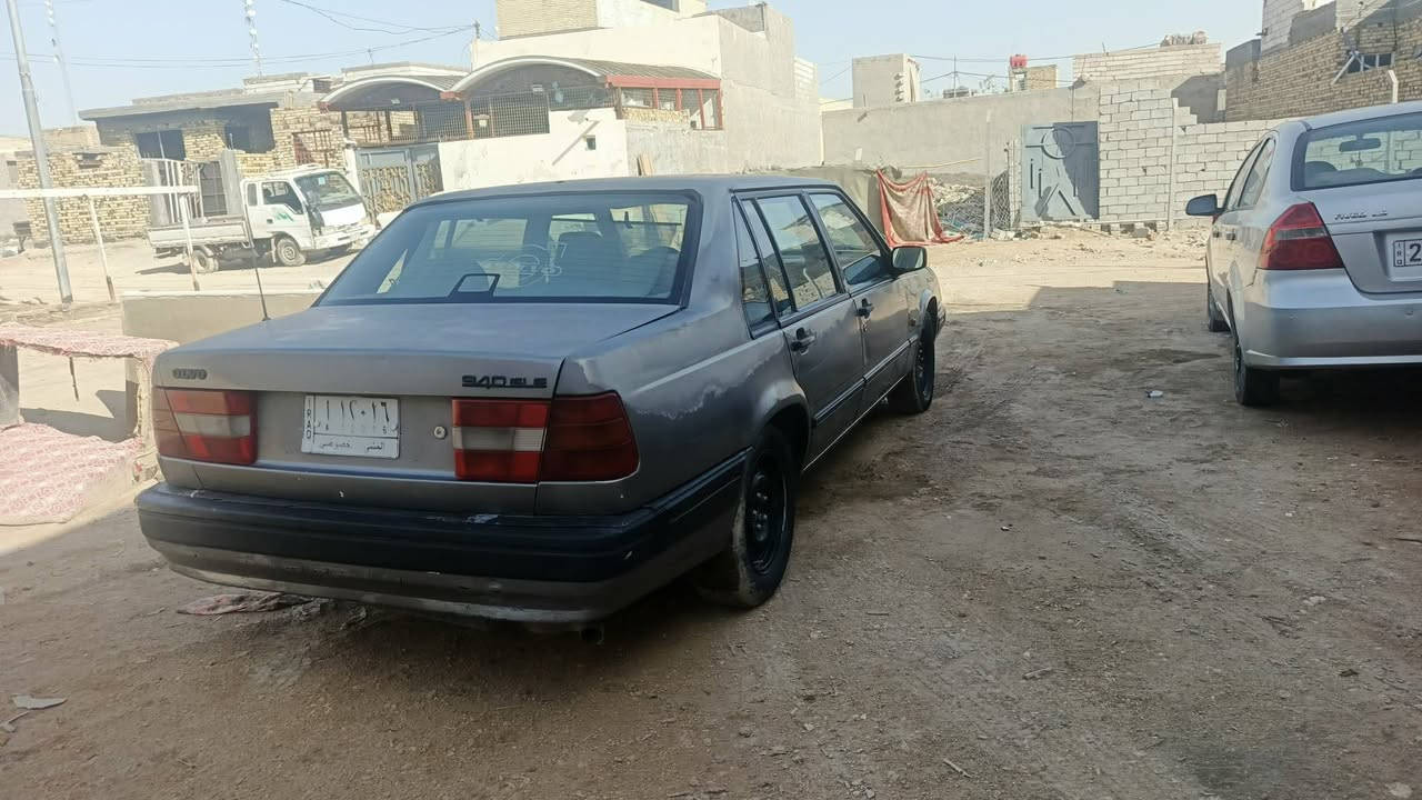 فولفو مدير, 92
حجم 940
مكينه وكير البلاد
رقم مثنى سنويه ماصاقطه
تبريد شغال 
كشن جلد جام كهربائيي 
مشروع وطني راعيه بل نجف
***********
