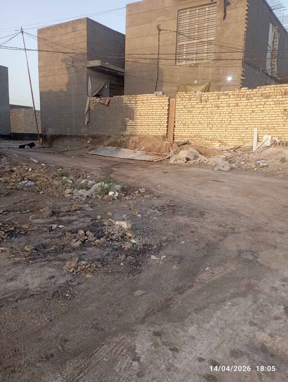 قطعه طابو زراعي سند ٢٥تحويل بأسمي مساحته 110 متر مربعه ١٠في 11 مكانه ورديه خارج قرب حي الغدير قريبه على الشارع الرئيسي مال الورديه تبليط خدمات فرع مجمع النافعي سعره 18
***********
