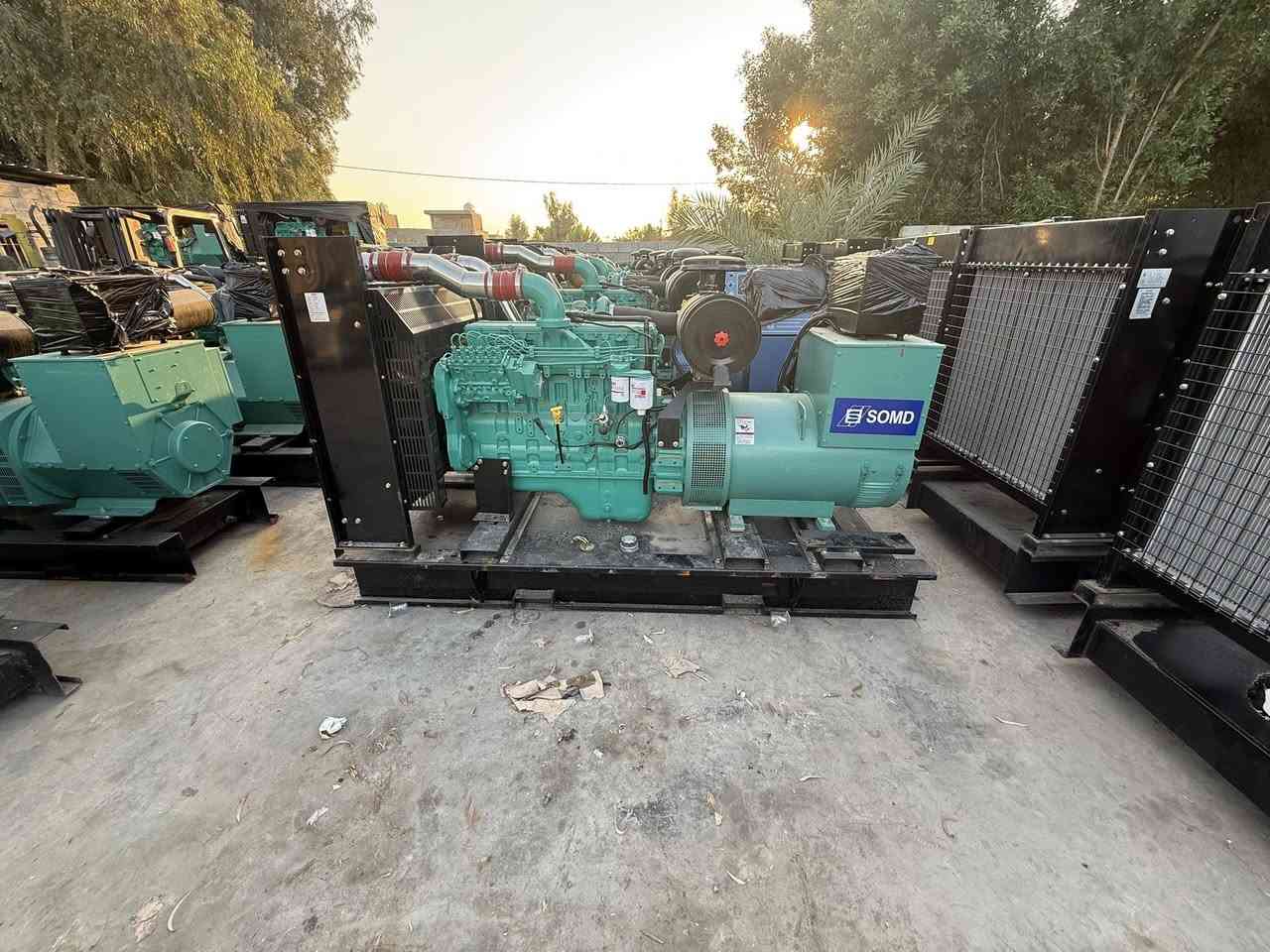 السلام عليكم مولدات كمنز 114 /24 ولف. /250 كيفي 
كمنز 12/102 ولف   150 كيفي     مكان بغداد
***********
