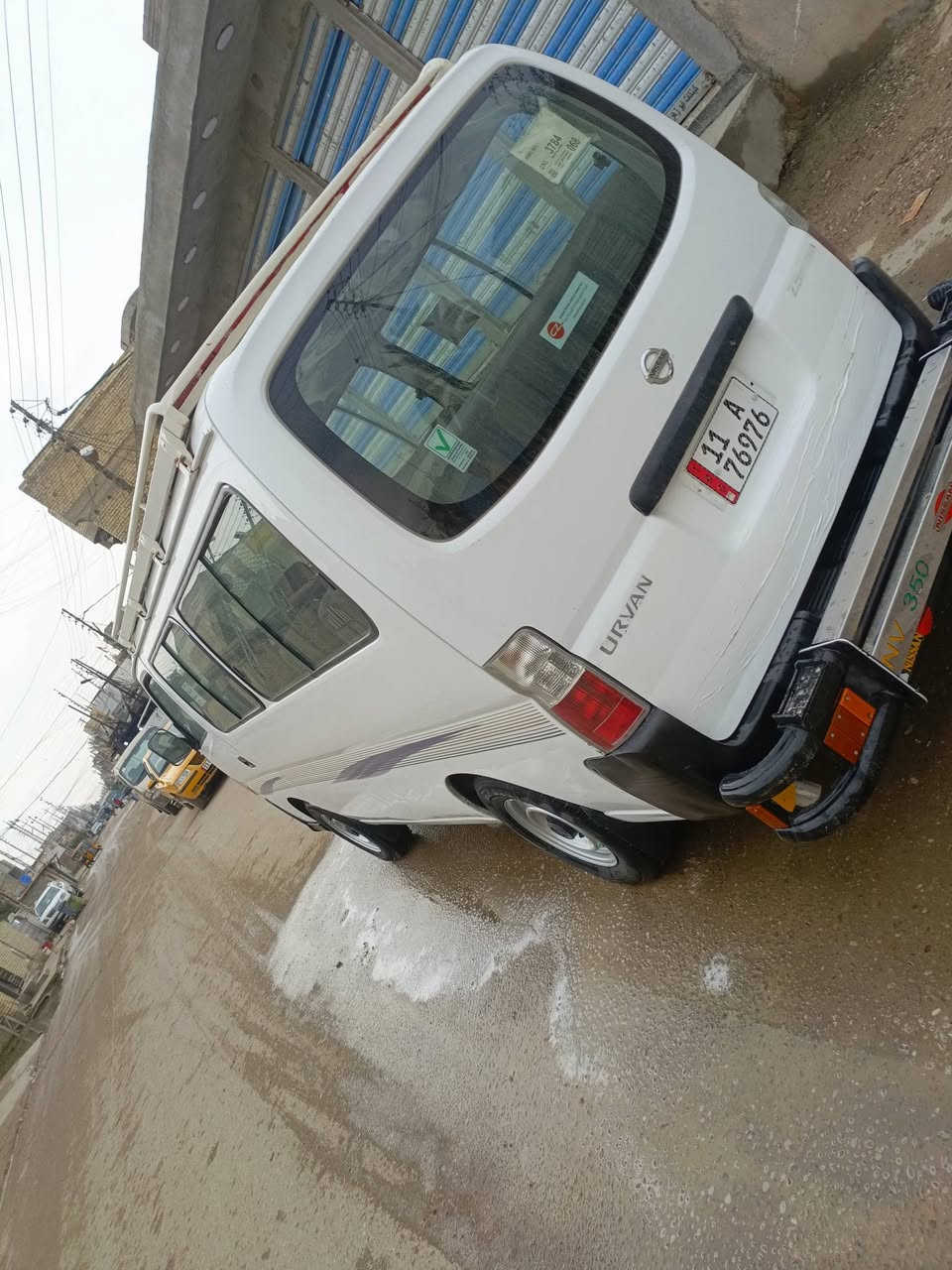 السلام عليكم
نيسان للبيع موديل 2009 رقم بغداد دولي

سياره كفاله مكينه كير اكسن حداديه تخم تاير 

دوشه عامه سيبايا درع 

مكان بغداد

***********

اخوان مكلف بالنشر
