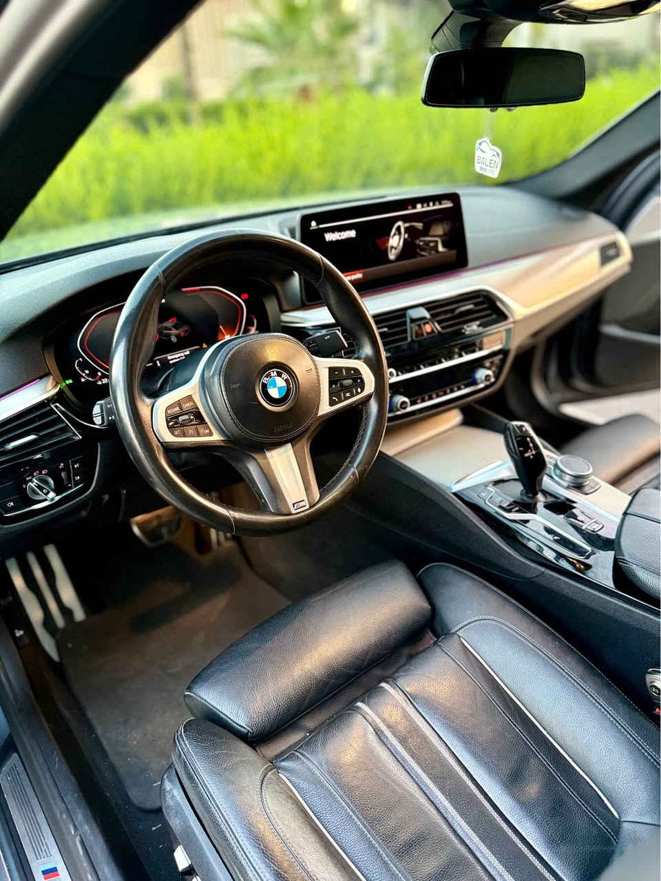 ‎سلام عليك .  للبيع  
 
BMW  520 M      2021

‎   سيارة  وارد المانی فول    🇩🇪

‎ضمان انتربول    
    
‎سيارة كلين بدون ضرر   بدون صبغ مكفول كفالة عامة

‎گير محرك كهرباي حدادي شرط فحس سونر 
      
Auto park  رادار

‎  سندوك شفط  

‎كشنات  متحرك مال 740    

‎5 بةردات

‎حساس 360
Eco-sport - comfort  نظام 

‎كشنات جلد هيتر   و  
2 کشن ميموري 
  
‎لايتات زينون لیزر متحرك علي ستيرن

‎داخل 10 الوان ليد 

‎باقي هواية مواصفات  ماذكر

‎سيارة ماشي    72000     mil 
   
‎ $ سعر مناسب جدا    298        🔥🔥

‎مكان سيارة اربيل 
***********‎    فايبر. و وتساب. كويسينجاك, أربيل
