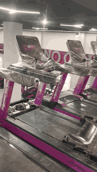 تجهيز قاعات • أجهزة رياضية • نقل وتركيب