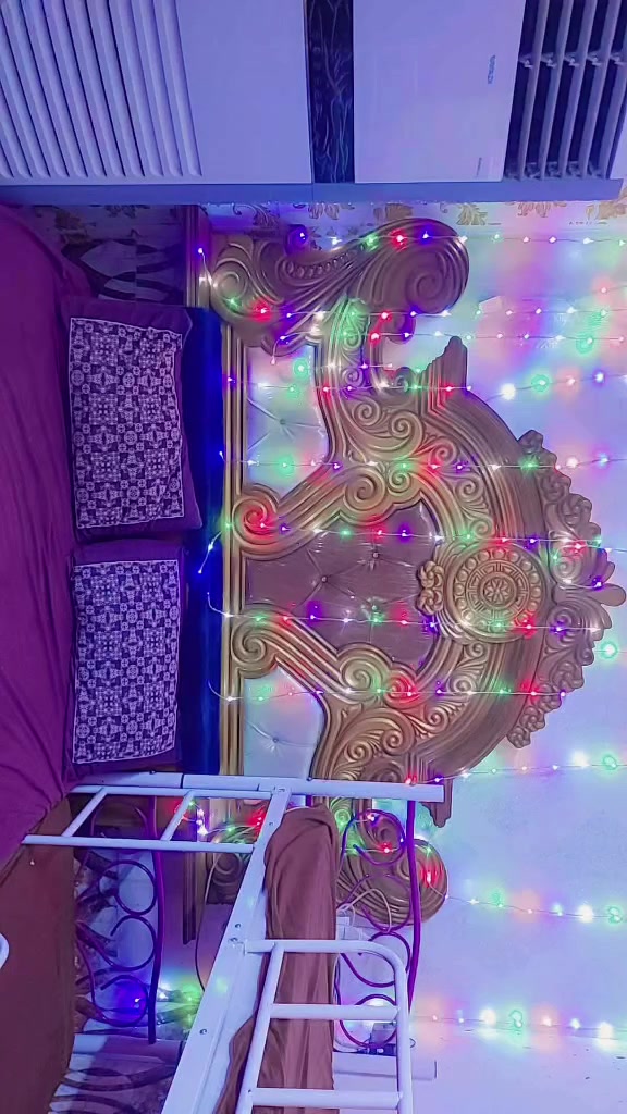 غرفه نوم صاج تفصال سعر ٧٥٠ قفل 
مكان الاورفلي بس الشراي يتصل 
***********
