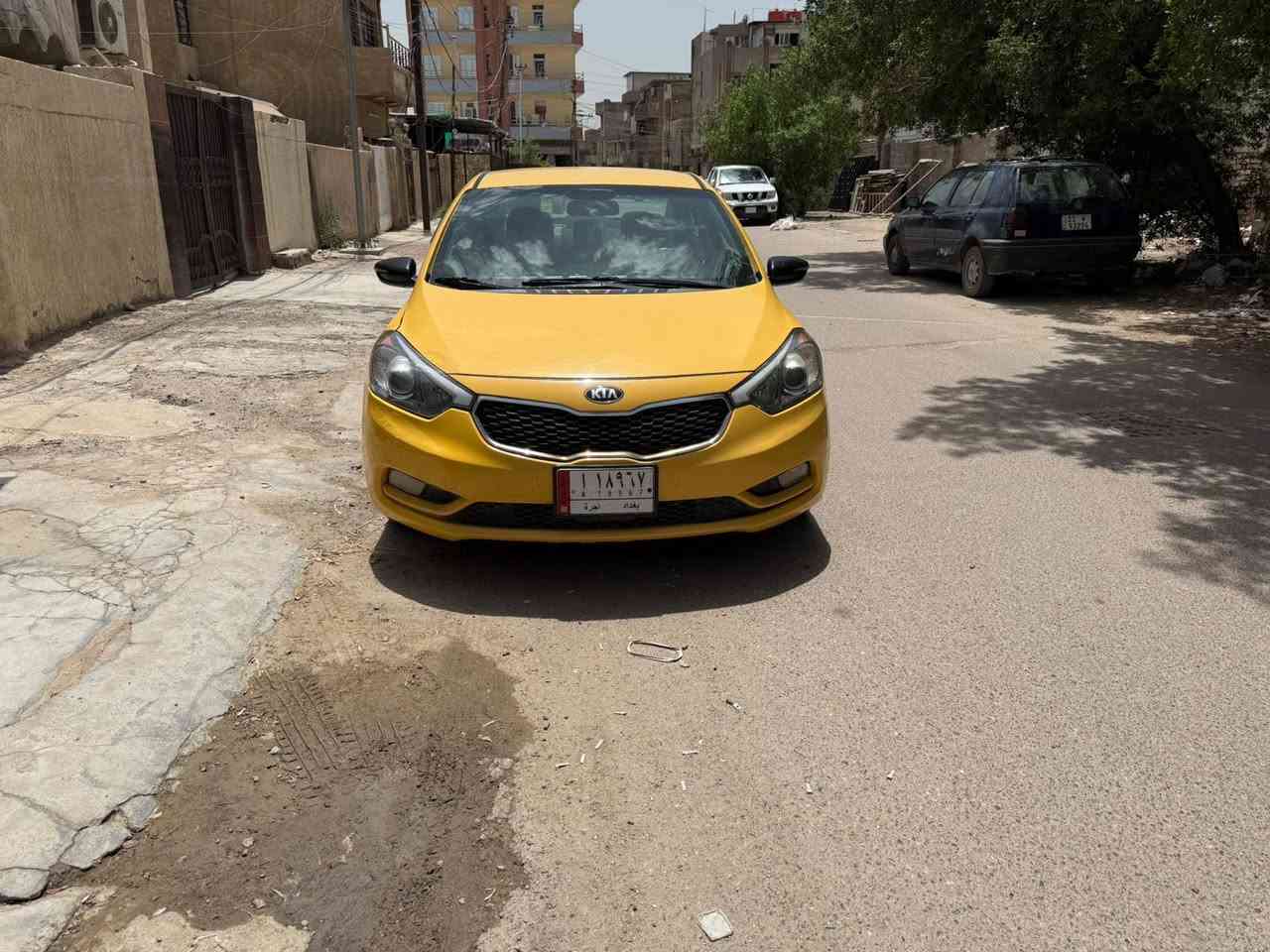 السلام عليكم
فورتي للبيع 2014 امريكي 
حادث چاملغ امامي ايسر 
هيئة و غرامة مصفرة 
غير متواجد عالفيس 
للتواصل ***********
