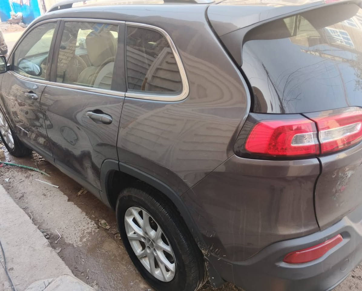 سلام عليكم سياره جيب بزون موديل 2016 مكينه سته سنلدر جاهزه وارد امريكي جاملغ وره سائق تبريد ثلج سعر 130 وبيهة مجال بصيط حك جيه بغداد الامين


**إذا كنت صاحب هذا الإعلان وتريد حذفه لأي سبب، رجاءا أرسل رسالة إلى الدعم الفني**