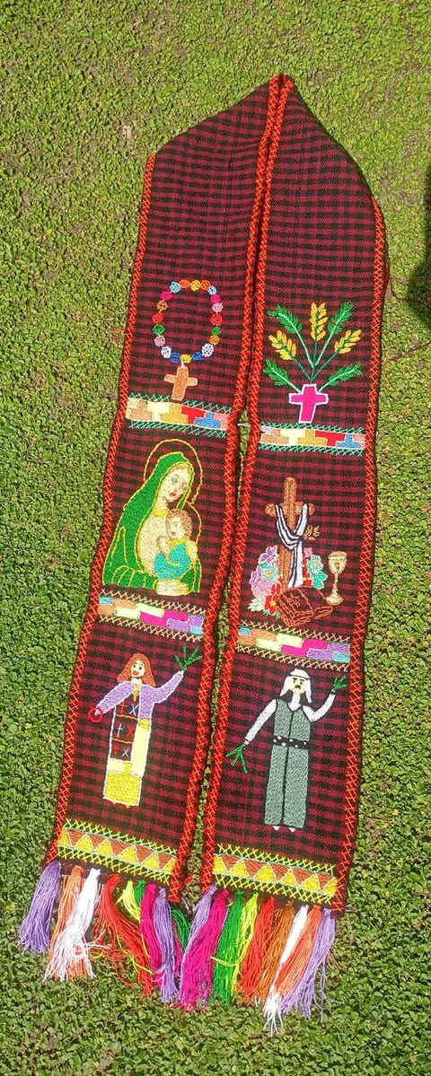 هلو عندي شال والوشاح للبيع
سعر الشال 350 والوشاح100
وبيهم مجال
***********
