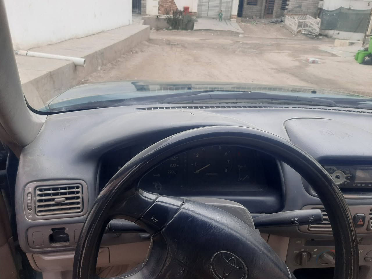 من رخصة الادمن كورلا ٩٨ للبيع سياره مال جناي ، اوتو وجام كهرباء حداديه رقم دولي باسمي مكفوله السعر ٥٢ ورقه وبيه مجال للاتصال ***********
