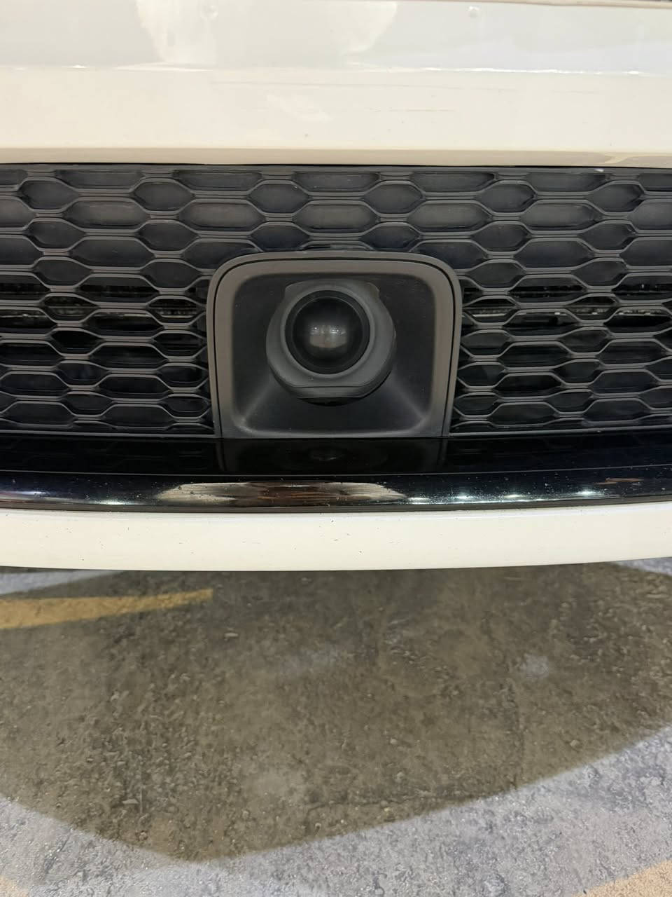 السلام عليكم
جيب كراند شيروكي فئة ال  S اس ( خـليـجـي ) ام رادار 

‏‎موديل 2022  فول مواصفات وكالة هارلم ام ضمان 

المحرك : V6.  3.6L ‎  

سياره مكفوله من الصبغ و التبديل 

ففط بارد قليل جدا باب اليمين الخلفي

‏‎ ماشيه 26 كيلو  حقيقي شرط فحص 

سياره جديده سبير منازل

سياره جديده استخدم شخصي و قليل 

‏‎ السيارة وكالة  داخل احمر بلادي المرغوب 📍❤️

لون ابيض سياره جديده بمعنى الكلمه 

‏‎* المواصفات :

‏‎*رادار امامي وجانبي 

‏‎* نقطة عمياء .

‏‎*داخل جلد 

‏‎* دفع رباعي 4x4 . 

‏‎* فرش المقاعد من الجلد . 

‏‎*صفي المقاعد الأمامية كهربائية .

‏‎* ذاكرة لحفظ وضعيات الجلوس . 

‏‎* صفي المقاعد الأمامية مع تدفئة . 

‏‎* صف المقاعد الخلفية مع تدفئة . 

‏‎* ويل قياس 20 انج .

‏‎* مقود السائق كهربائي . 

‏‎* تدفئة ستيرن . 

‏‎* سقف بانوراما .

‏‎* شاشه كبيرة 8.4 انج .

‏‎* نظام الملاحة (GPS) . 

‏‎* نظام خاص للطرق الوعرة . 

‏‎* مصابيح امامية زنون . 

‏‎* المصابيح الأمامية مع LED لايت . 

‏‎* كشافات ضباب بروجكتر زنون . 

‏‎* تشغيل عن بعد .

‏‎* صندوق كهربائي .

‏‎*  حساسات أمامية . 

‏‎*  حساسات خلفية .

‏‎* كاميرا خلفية .

‏‎* بخاخ ماء لتنظيف المصابيح الامامية .

‏‎* مرايا بخاصية التعتيم الذاتي . 

‏‎* مرايا جانبية قابلة للطي . 

‏‎* بلوتوث تلفون . 

‏‎* محدد سرعة . 

‏‎* نظام تشغيل واطفاء اوتماتيكي للمحرك للتوفير من صرف الوقود . ( Auto Start System ) .

‏‎* نظام بريك اوتماتيكي ( Auto Break System ) . 

العنوان بغداد الكريعات معرض اليمامه

‏‎للاستفسار اكثر  …

***********

***********
